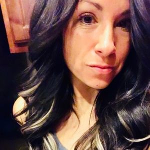 Meet your Posher, Lea